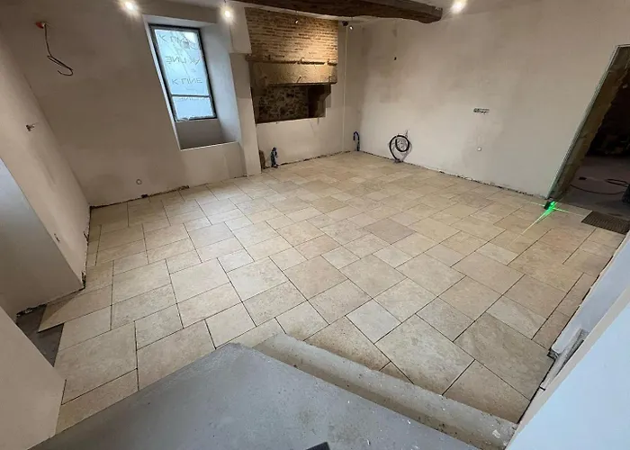 Maison d'hôtes Le 1701 – 15 Pers Avec Piscine, Puy Du Fou 3*