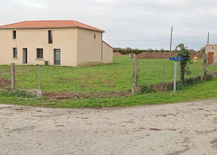 Le 1701 - 15 Pers Avec Piscine, Puy Du Fou Гостевой дом